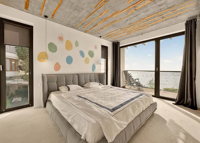 Appartement Design Lux Dreaming In Bamboo Garden ,no Shoes Allowed Inside