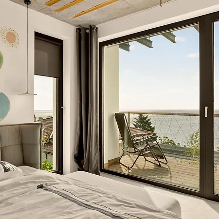 Design Lux Dreaming In Bamboo Garden ,no Shoes Allowed Inside Varna