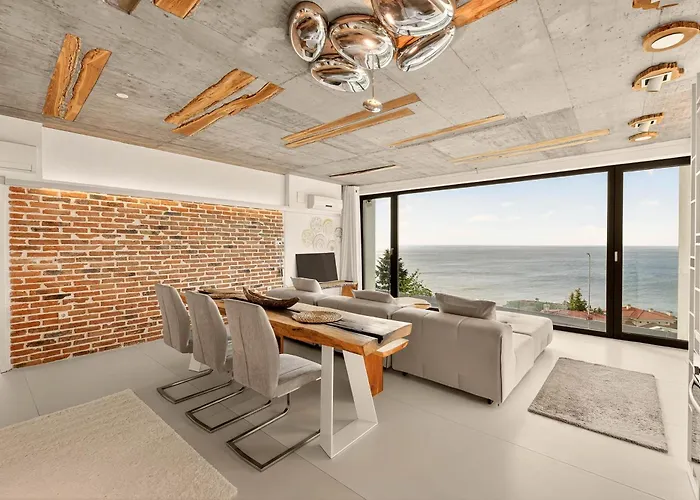 Design Lux Dreaming In Bamboo Garden ,no Shoes Allowed Inside Apartment *