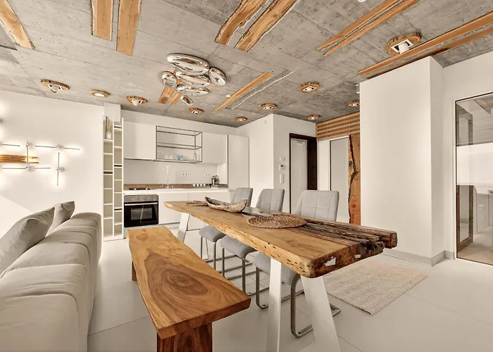 Design Lux Dreaming In Bamboo Garden ,no Shoes Allowed Inside