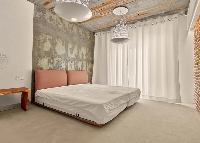 Design Lux Dreaming In Bamboo Garden ,no Shoes Allowed Inside Apartment