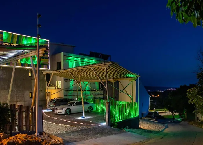 Design Lux Dreaming In Bamboo Garden ,no Shoes Allowed Inside Apartment Varna